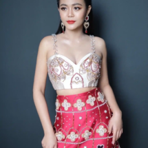 lamyai haithongkham (21)_6_11zon_25_11zon