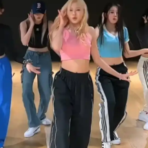 Chiquita Babymonster (25)