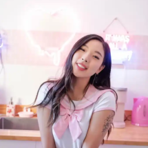 ElleLee