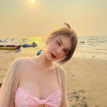 Olive Nobra (47)