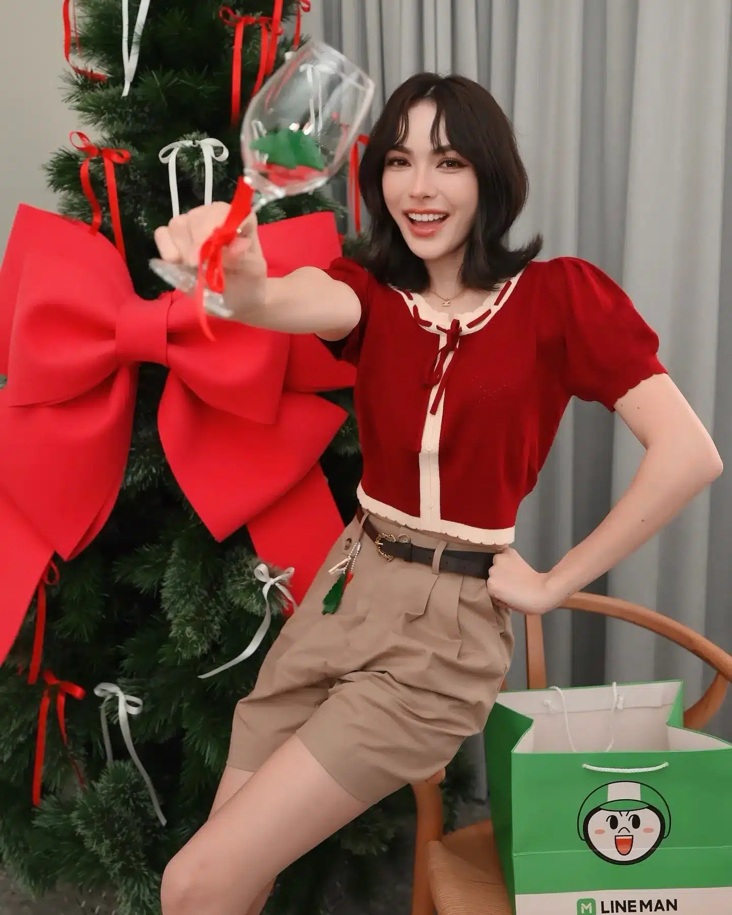ชาล็อต ออสติน นางงามลูกครึ่งสาว พราวเสน่ห์สู่นักแสดงมากฝีมือ 29